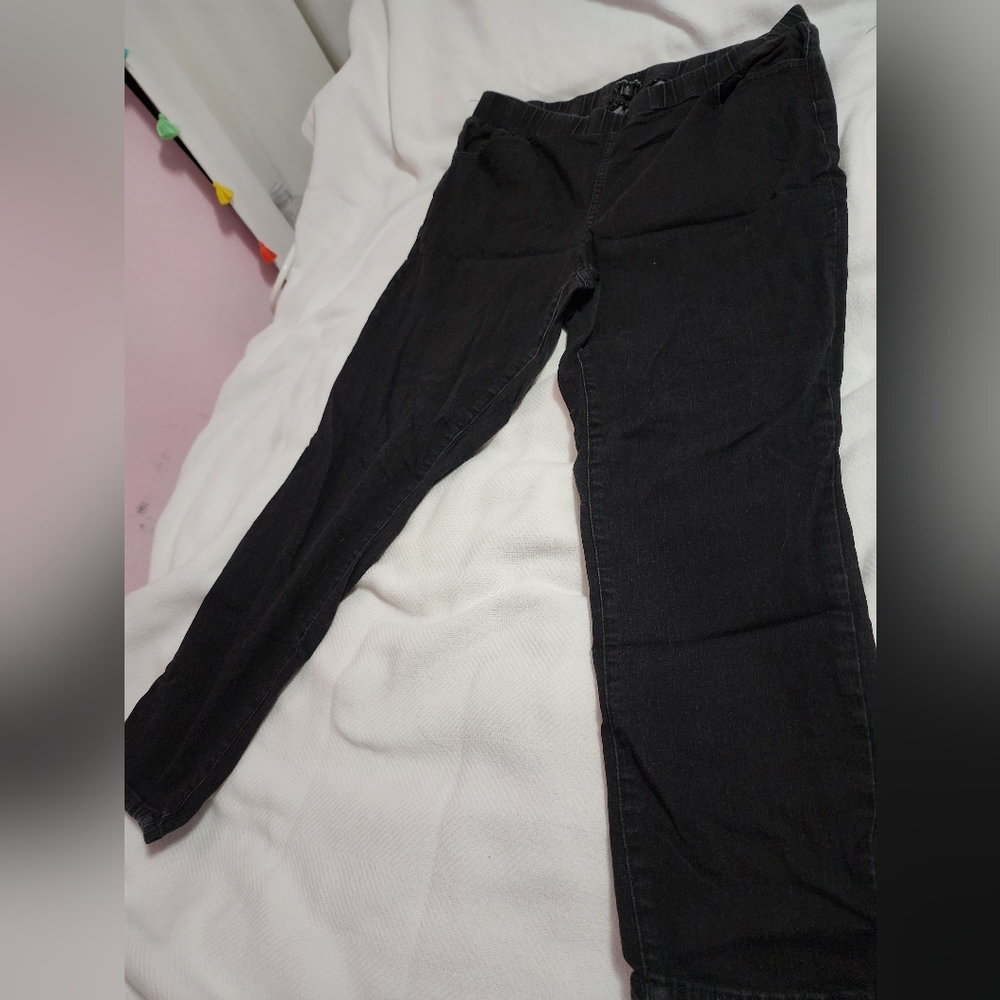 Universal Standard Pull on Black Jeans